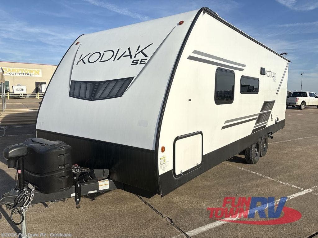 Used 2023 Dutchmen Kodiak SE 22SBH available in Corsicana, Texas