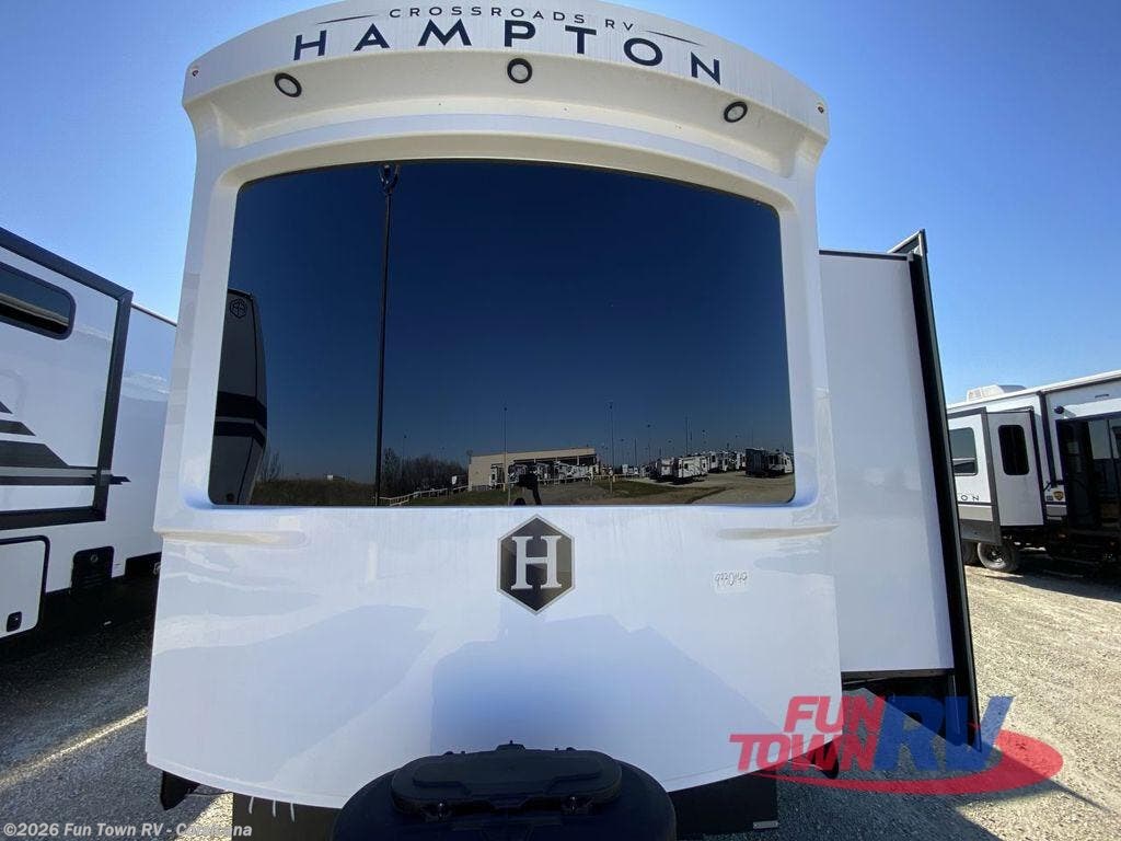 2025 Hampton 380RKS by CrossRoads from Fun Town RV - Corsicana in Corsicana, Texas