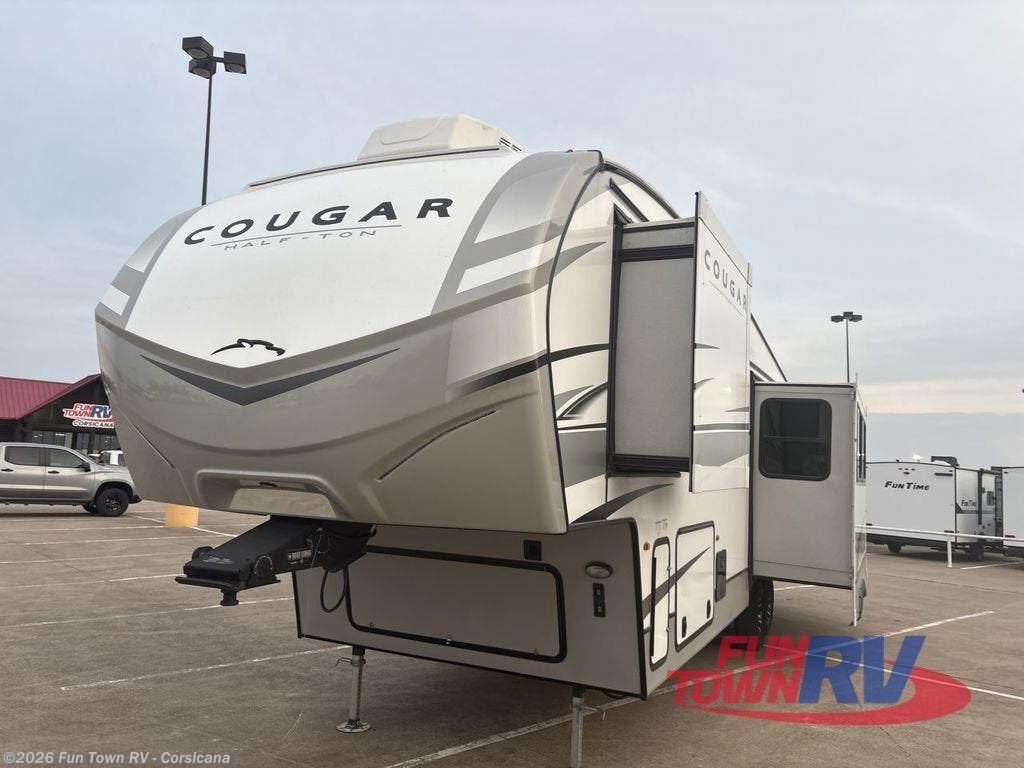 2023 Cougar 29RKS by Keystone from Fun Town RV - Corsicana in Corsicana, Texas