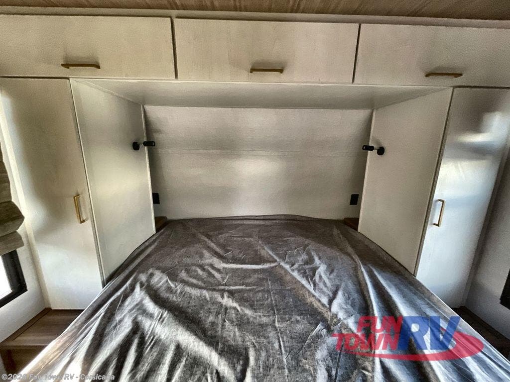 2026 Vibe 2800RL by Forest River from Fun Town RV - Corsicana in Corsicana, Texas