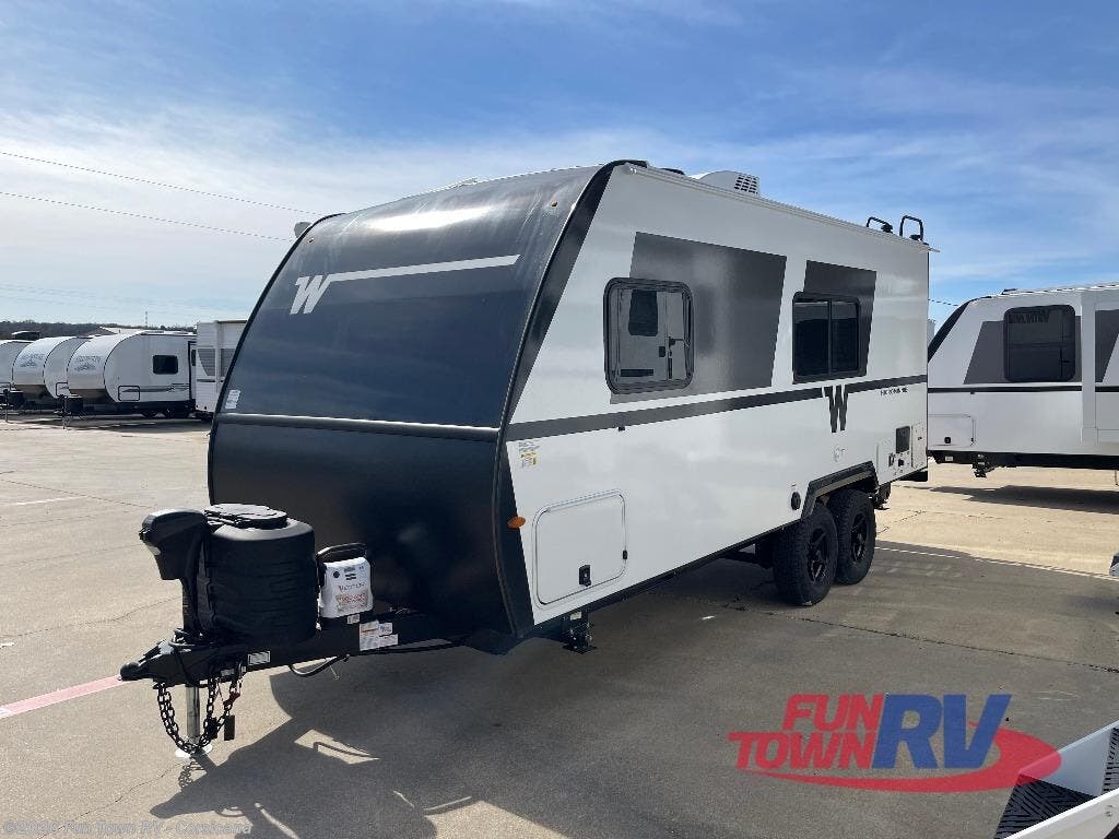 2026 Micro Minnie 2000TRB by Winnebago from Fun Town RV - Corsicana in Corsicana, Texas