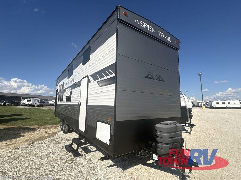 2024 Aspen Trail 360THLOFT by Dutchmen from Fun Town RV - Corsicana in Corsicana, Texas