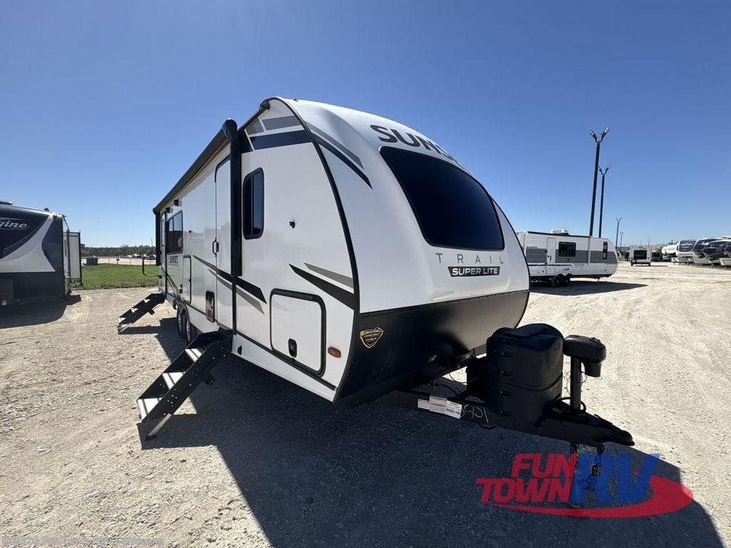 2023 Sunset Trail SS256RK by CrossRoads from Fun Town RV - Corsicana in Corsicana, Texas