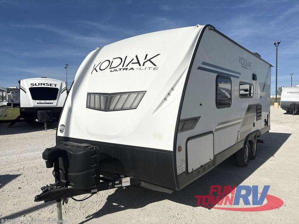 Used 2022 Dutchmen Kodiak 201QB available in Corsicana, Texas