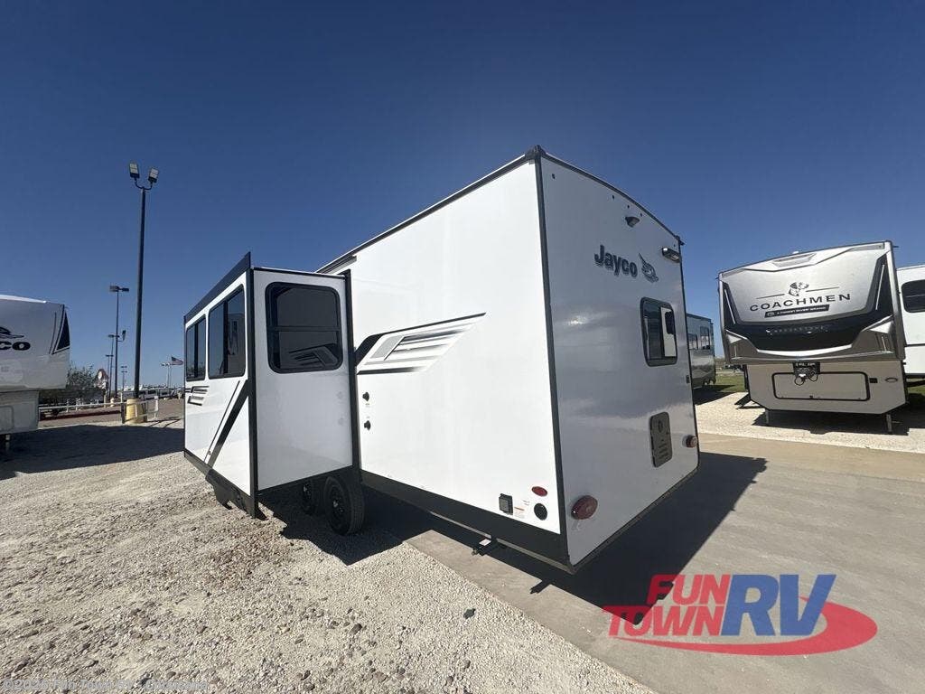 New 2026 Jayco Jay Feather SL 26BHSL available in Corsicana, Texas