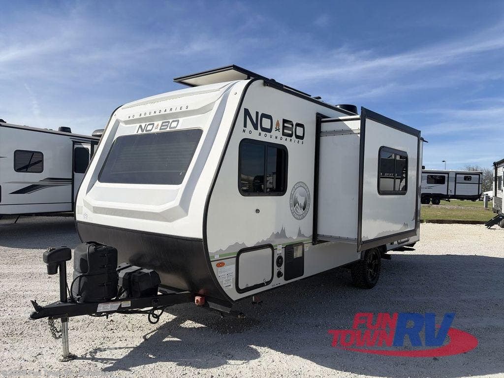 Used 2022 Forest River No Boundaries NB19.8 available in Corsicana, Texas