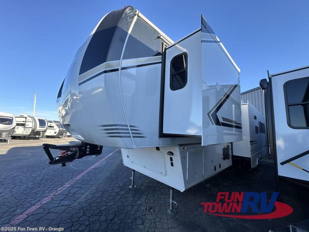 New 2026 Keystone Cougar 320RDS available in Orange, Texas