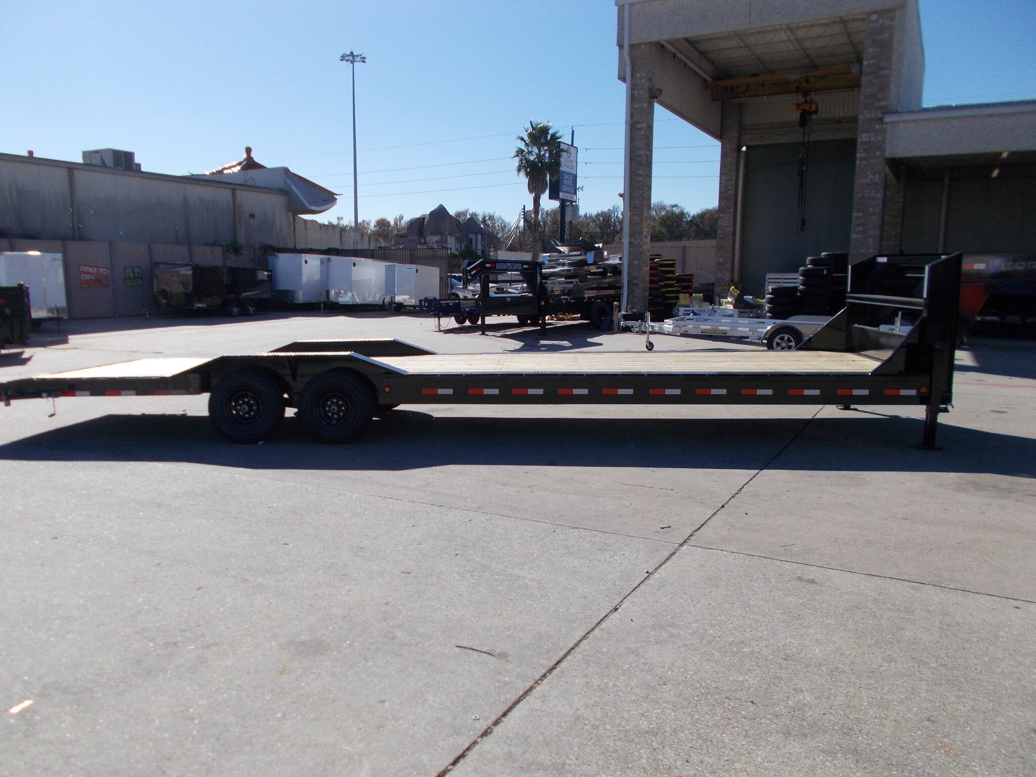 2024 Load Trail GC 102x32 Gooseneck Equipment Trailer 14K GVWR   1 45318 3891928 249855675 