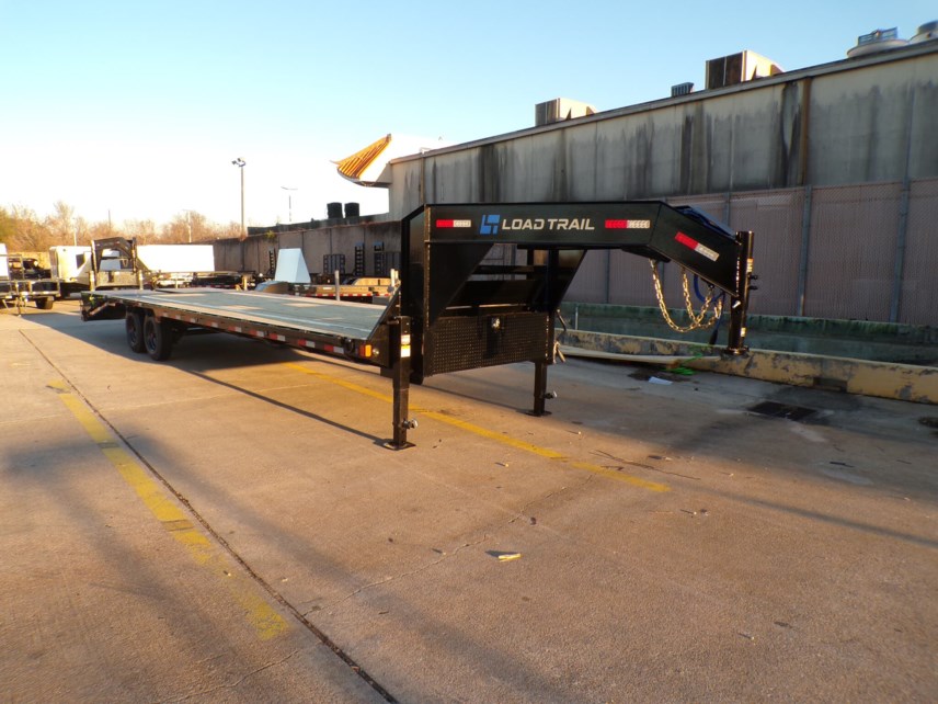 New 2025 Load Trail GP 102X30 Flatbed Deckover Gooseneck Trailer 16000 LB available in Houston, Texas