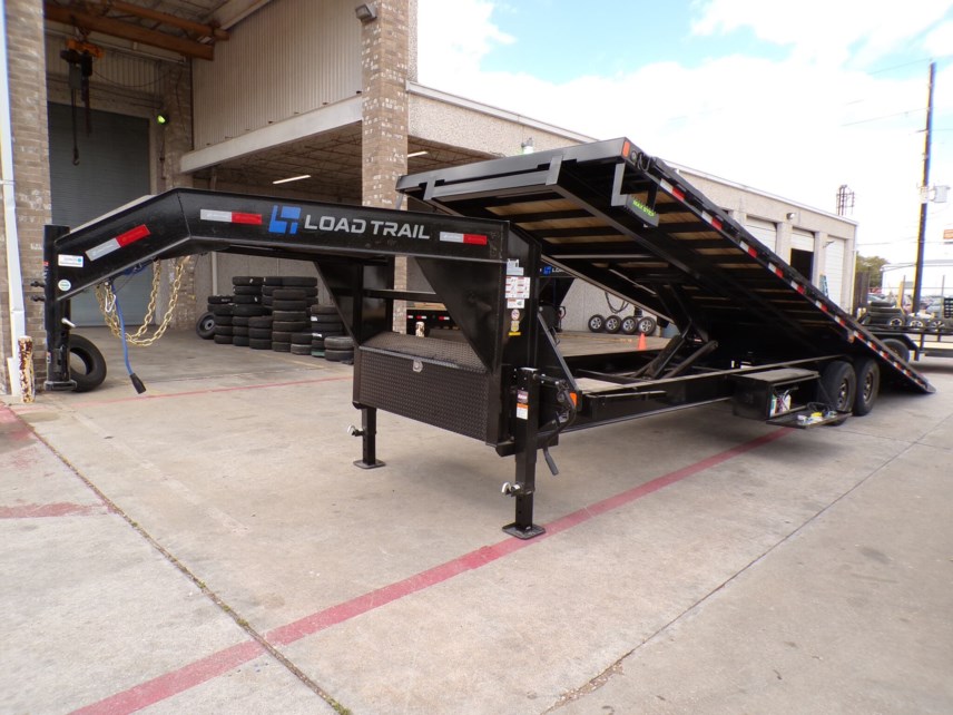 New 2025 Load Trail GE 102X30 Gooseneck Equipment Tilt Deck Trailer 14K available in Houston, Texas