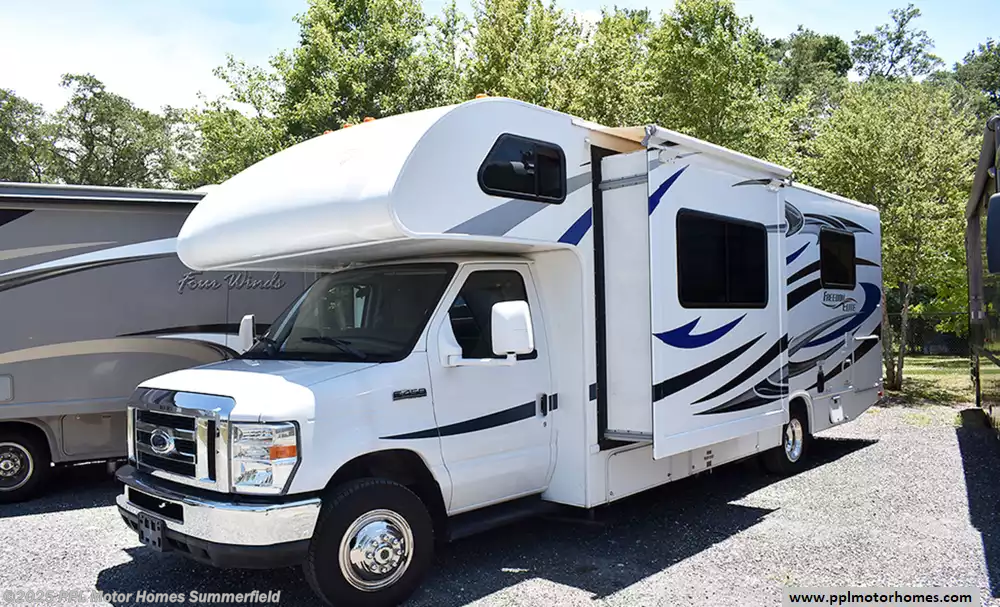 2014 Thor Freedom Elite 26T RV for Sale in Summerfield, FL 34491 2014 Thor Freedom Elite 26T RV for Sale in Summerfield, FL 34491