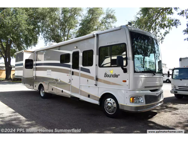 Used 2006 Fleetwood Bounder 36Z available in Summerfield, Florida
