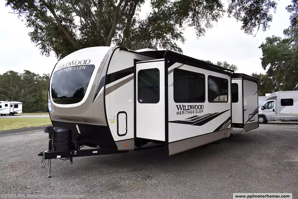 2022 Forest River Wildwood Heritage Glenn 270 FKS RV for Sale in