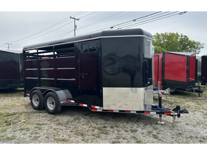 New 2023 Delco 16&apos; 2Horse Slant Load with dressing room available in Clarksville, Tennessee