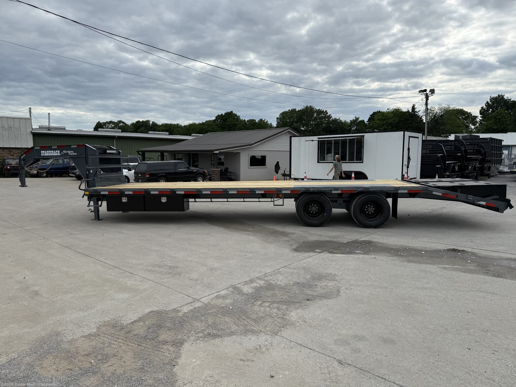 New 2026 Davidson Trailers 25+5 25GN Hotshot available in Clarksville, Tennessee