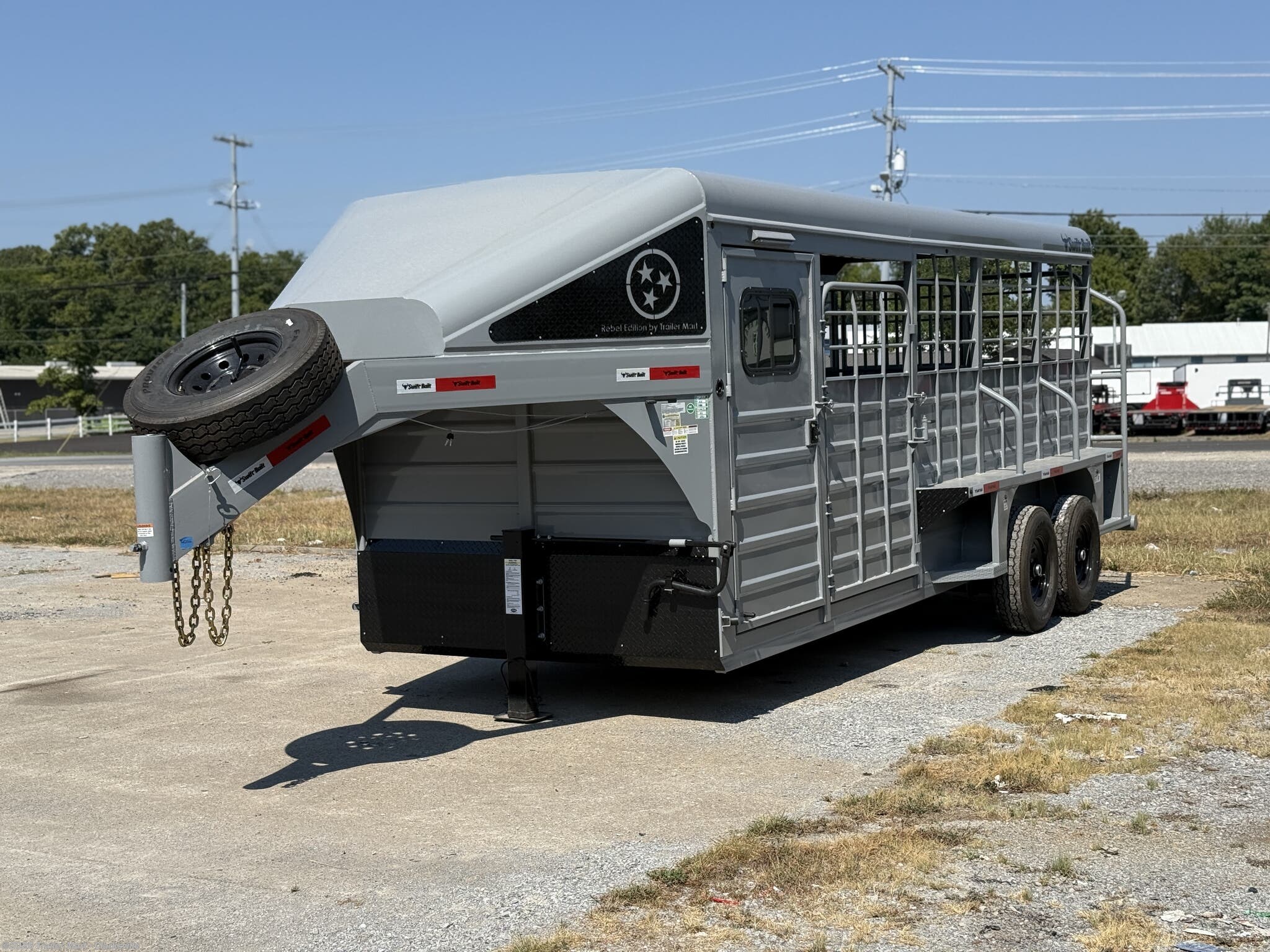 2026 20' Swift Stock / Tack 3 Horse Hauler by Swift Built from Trailer Mart - Clarksville in Clarksville, Tennessee