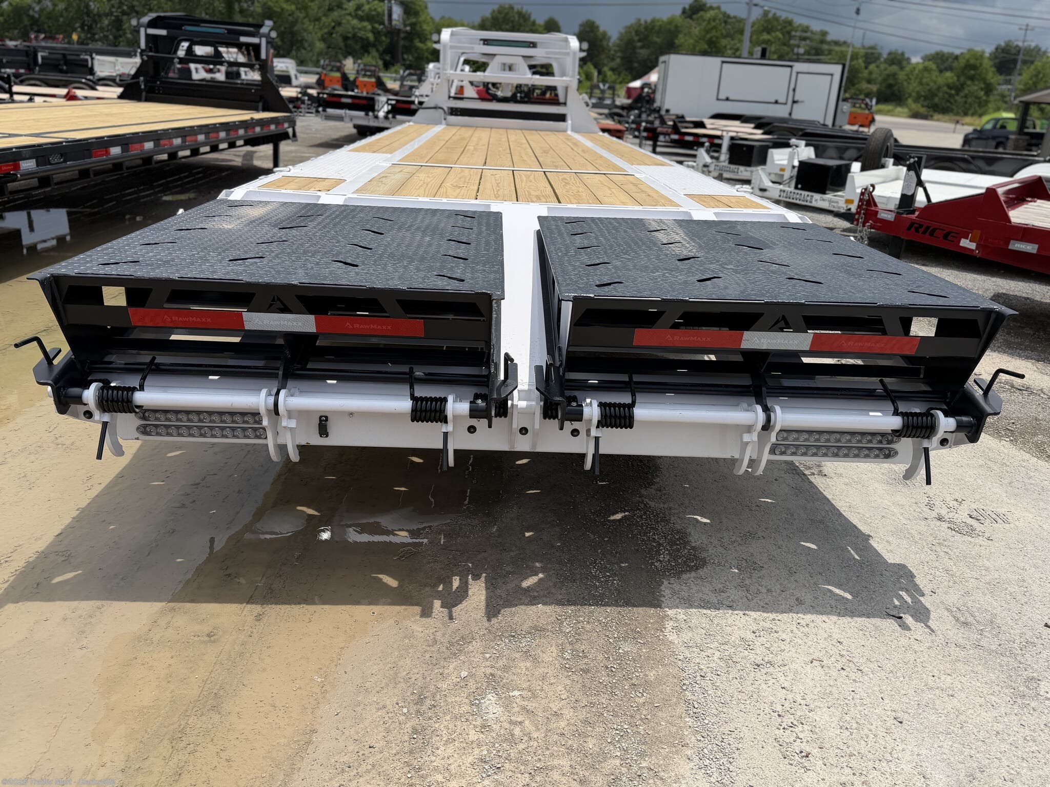 New 2027 RawMaxx FDX Dual 25+5 24K GN available in Clarksville, Tennessee
