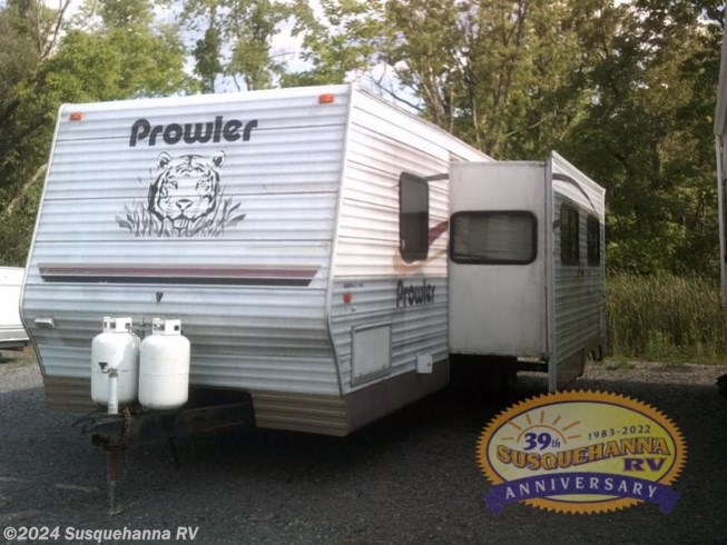 2004 Prowler 300 by Fleetwood from Susquehanna RV in Bloomsburg, Pennsylvania