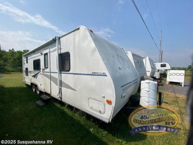 2004 Terry DAKOTA 829T by Fleetwood from Susquehanna RV in Bloomsburg, Pennsylvania