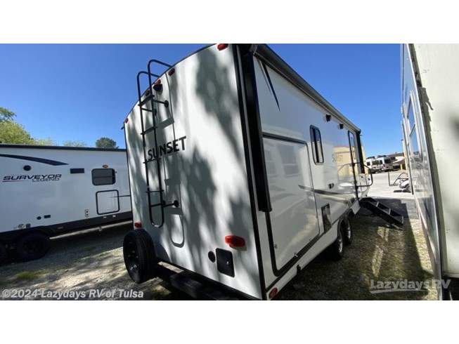 2023 CrossRoads Sunset Trail SS253RB - Used Travel Trailer For Sale by Lazydays RV of Tulsa in Claremore, Oklahoma