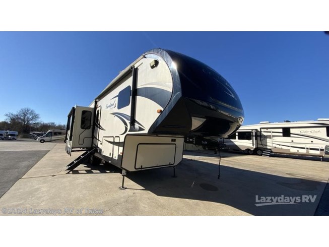 Used 2020 Forest River Cardinal Luxury 335RLX available in Claremore, Oklahoma