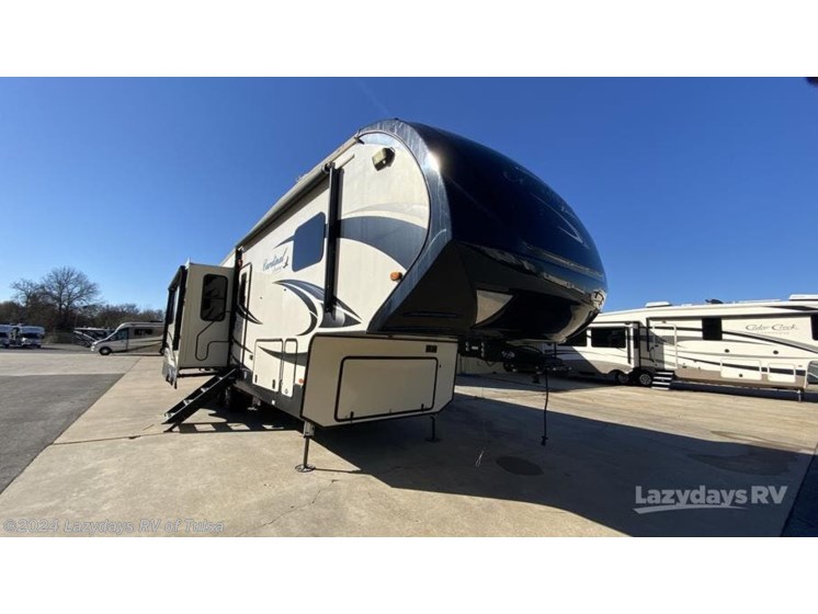 Used 2020 Forest River Cardinal Luxury 335RLX available in Claremore, Oklahoma