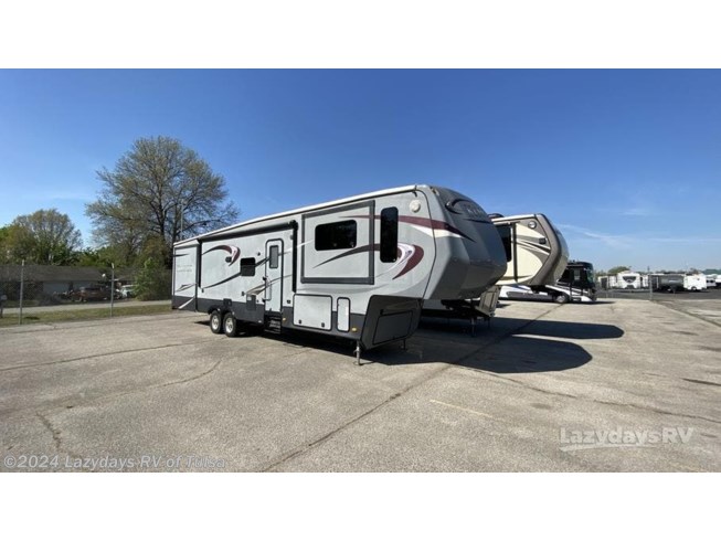 Used 2013 Dutchmen Komfort 3650FFL available in Claremore, Oklahoma