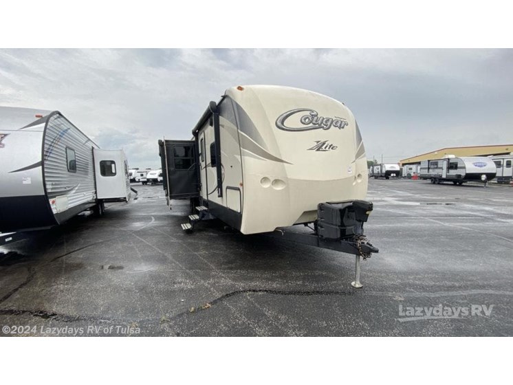 Used 2017 Keystone Cougar X-Lite 34TSB available in Claremore, Oklahoma