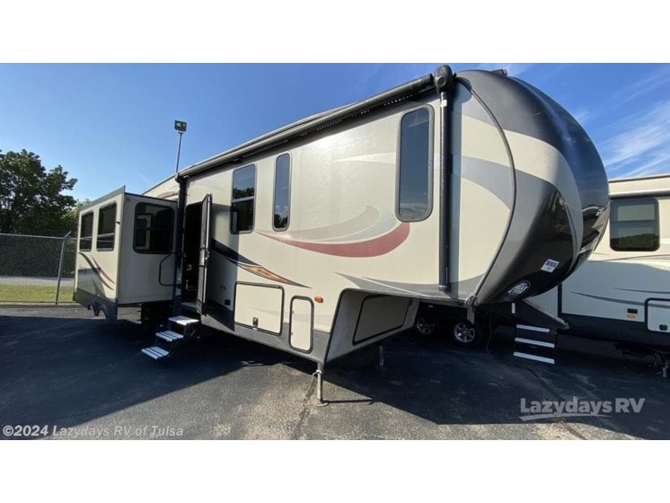 Used 2016 Keystone Sprinter 298FWRLS available in Claremore, Oklahoma