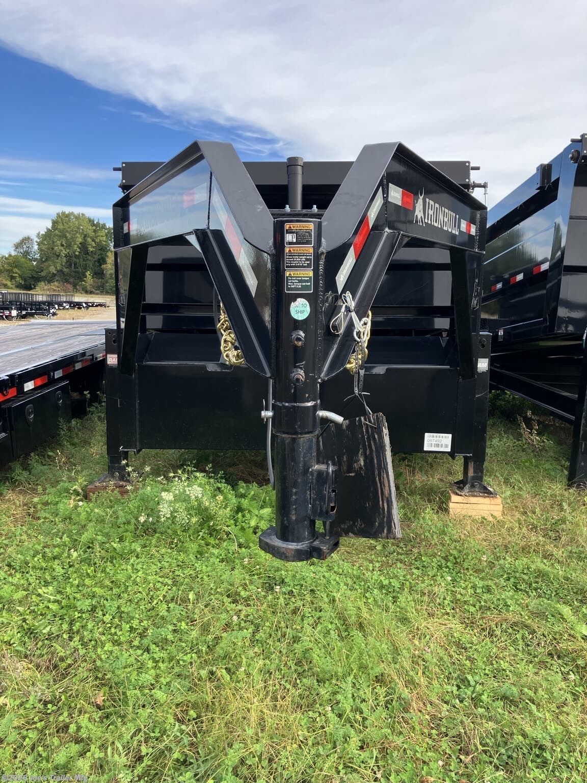 2026 IronBull DTG8314 83x14 16000 GVWR Telescopic Gooseneck W/3' Sides