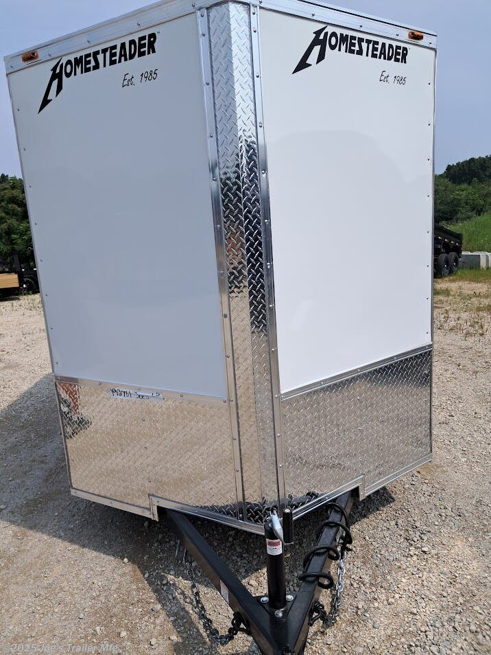 2026 Homesteader Intrepid 610IS