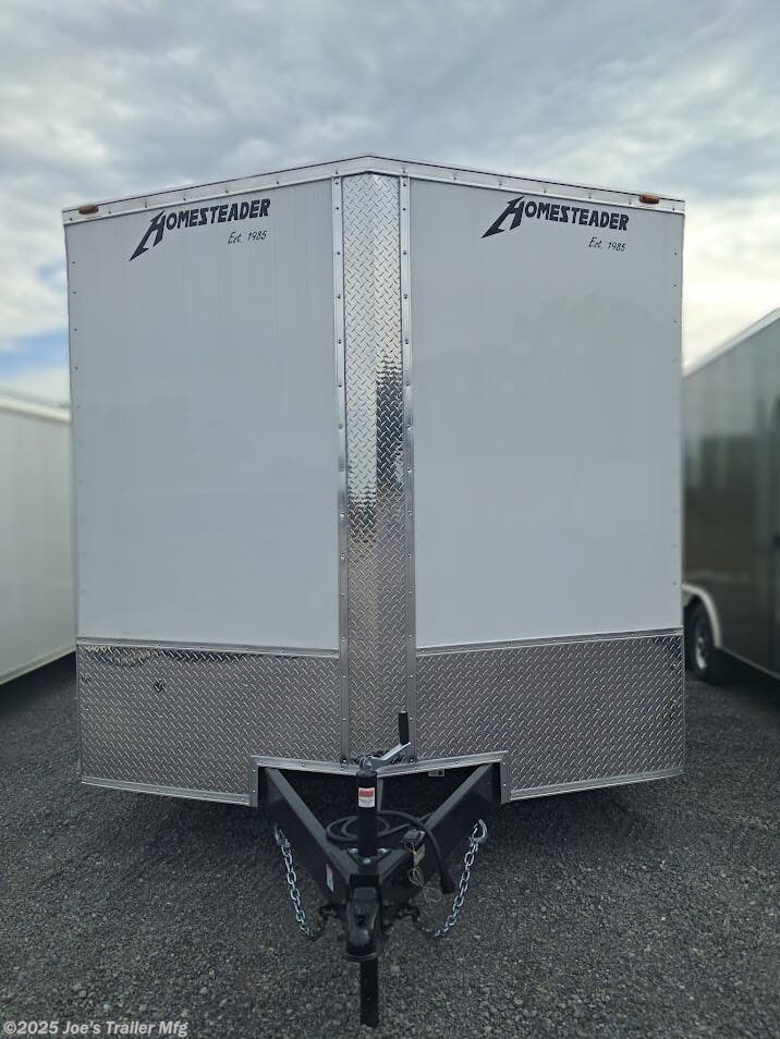 2026 Homesteader Intrepid 820IH