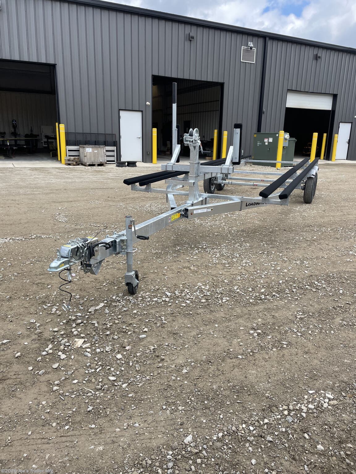2026 P-24/26T-5000TB1 6480 GVWR Pontoon Trailer by Load Rite from Joe's Trailer Mfg in Clarklake, Michigan