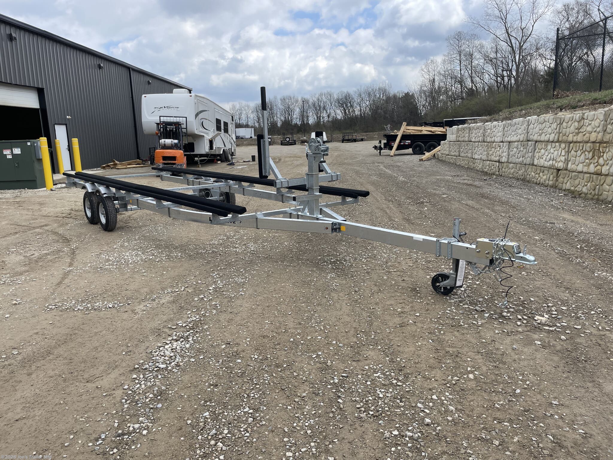 2026 Load Rite P-24/26T-5000TB1 6480 GVWR Pontoon Trailer - New Boat Trailer for sale by Joe's Trailer Mfg in Clarklake, Michigan