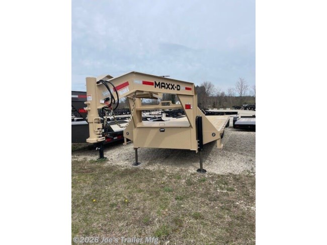 2026 MAXX-D DOX 102x26 14000 GVWR GN Deckover W/Hydraulic Jacks