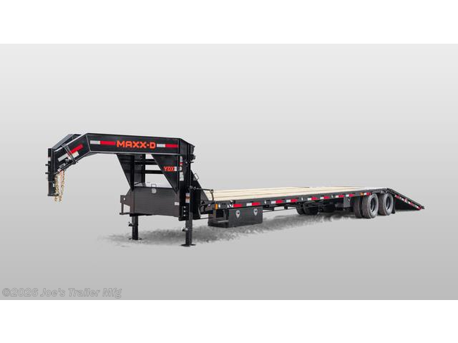 2026 MAXX-D YDX 102x32 22500 GVWR GN W/2 Hydraulic Jacks