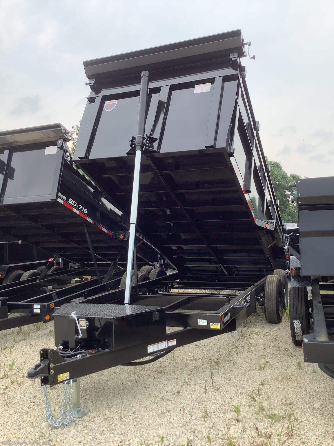 2027 Interstate Trailers