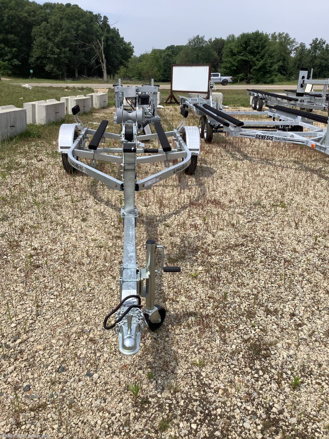 2027 Load Rite 1995 GVWR V Bunk Boat Trailer