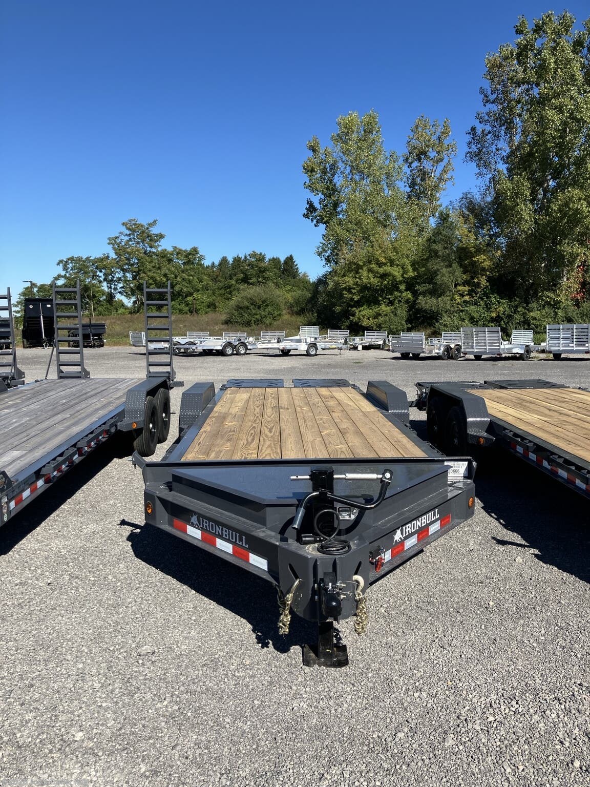 2027 IronBull 83x22 14000 GVWR 3' Dovetail w/Rampage Ramps