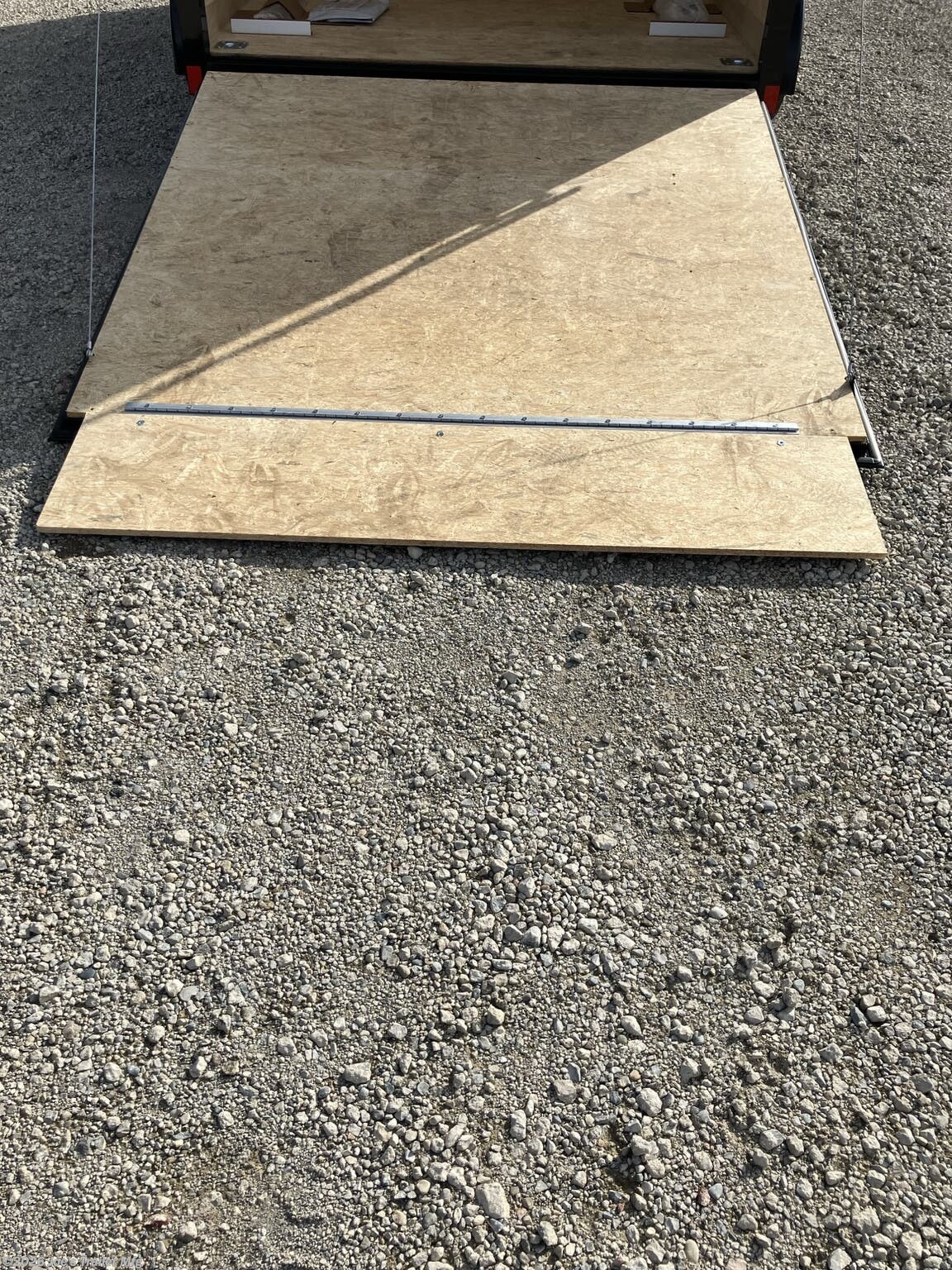 2027 Cross photo 8