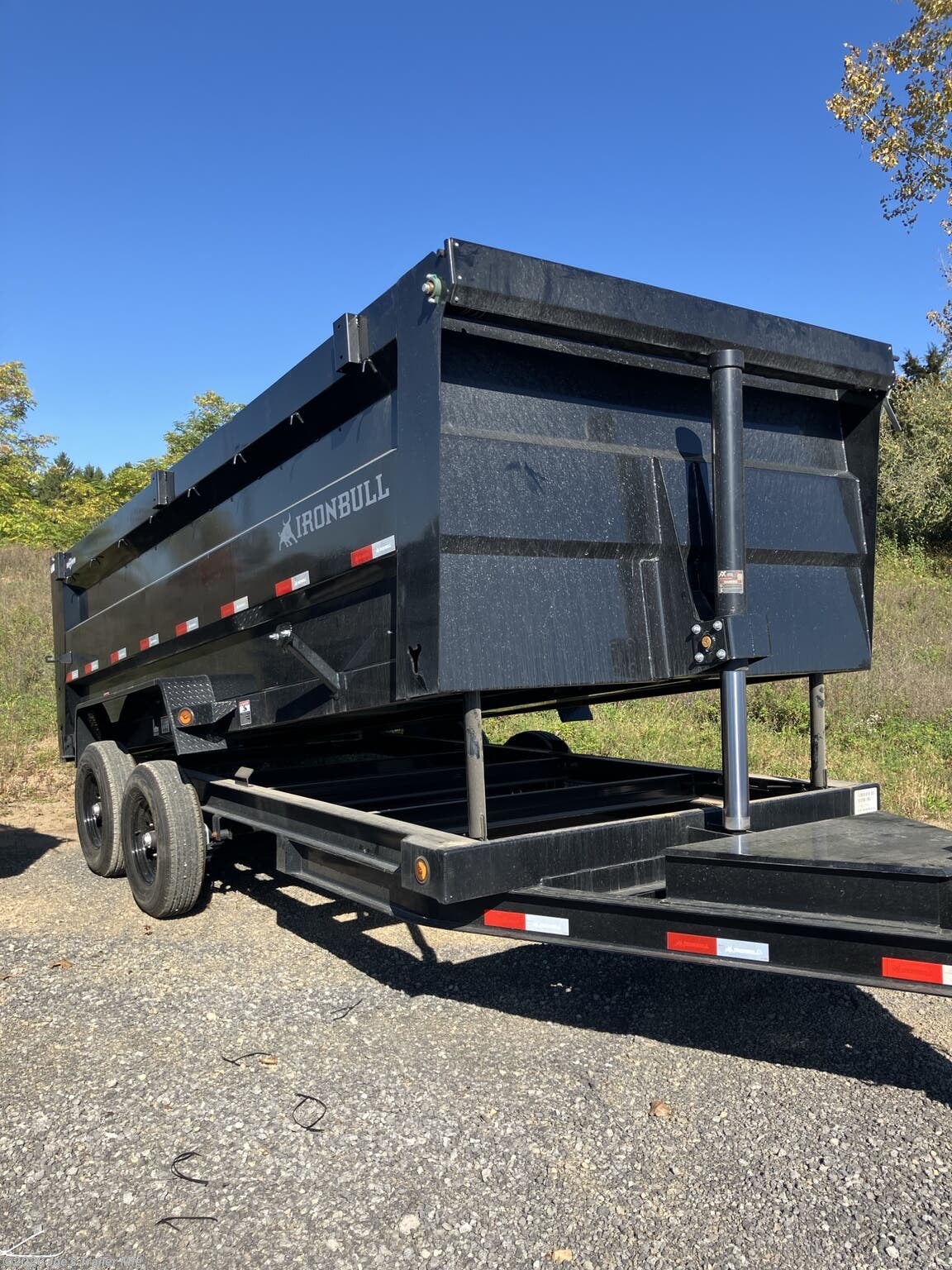 2027 Iron Bull DTB8316 photo 2