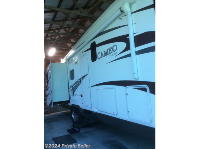 2010 Carriage Cameo - Used Fifth Wheel For Sale by David in Emmitsburg, Maryland