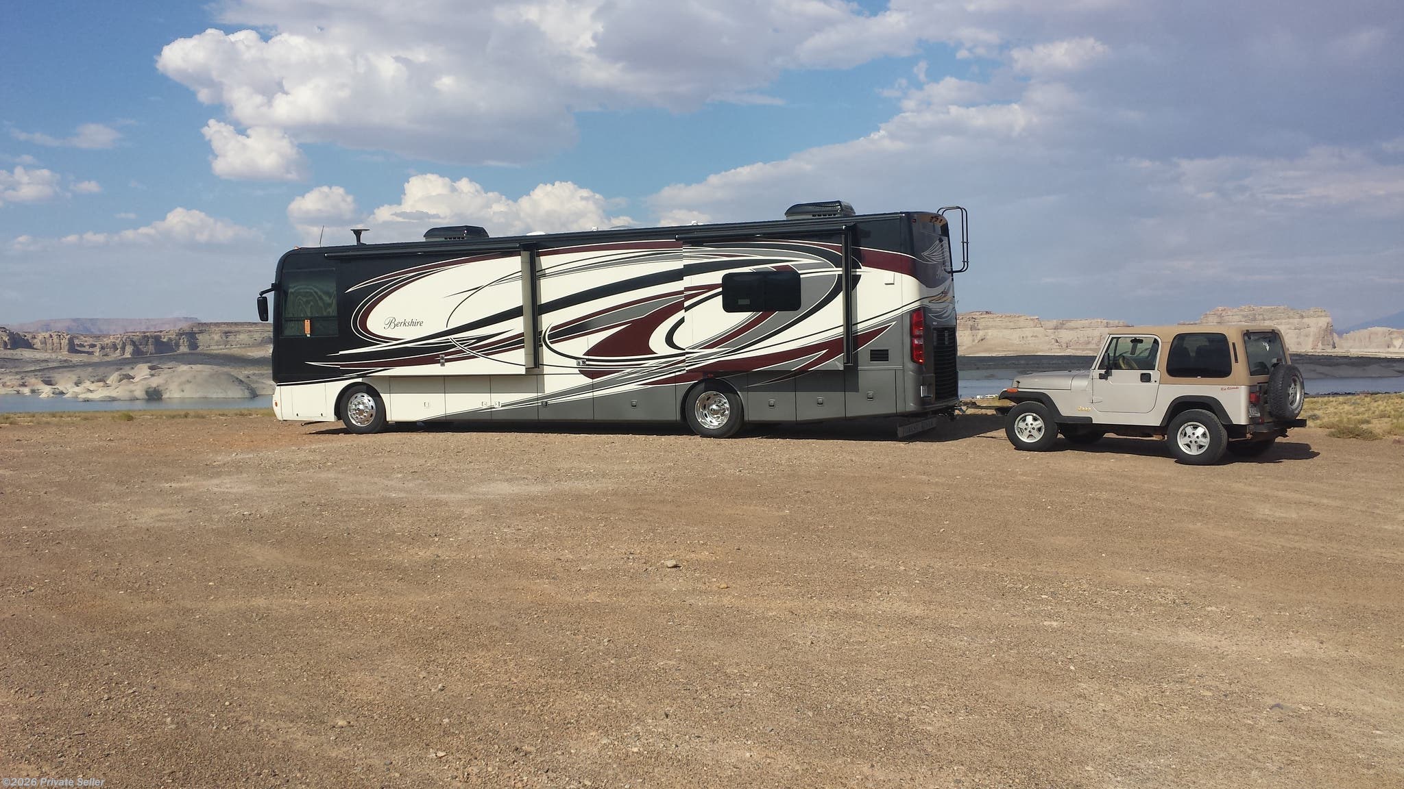 2014 Forest River Berkshire 400QL RV for Sale in Sekiu, WA 98381