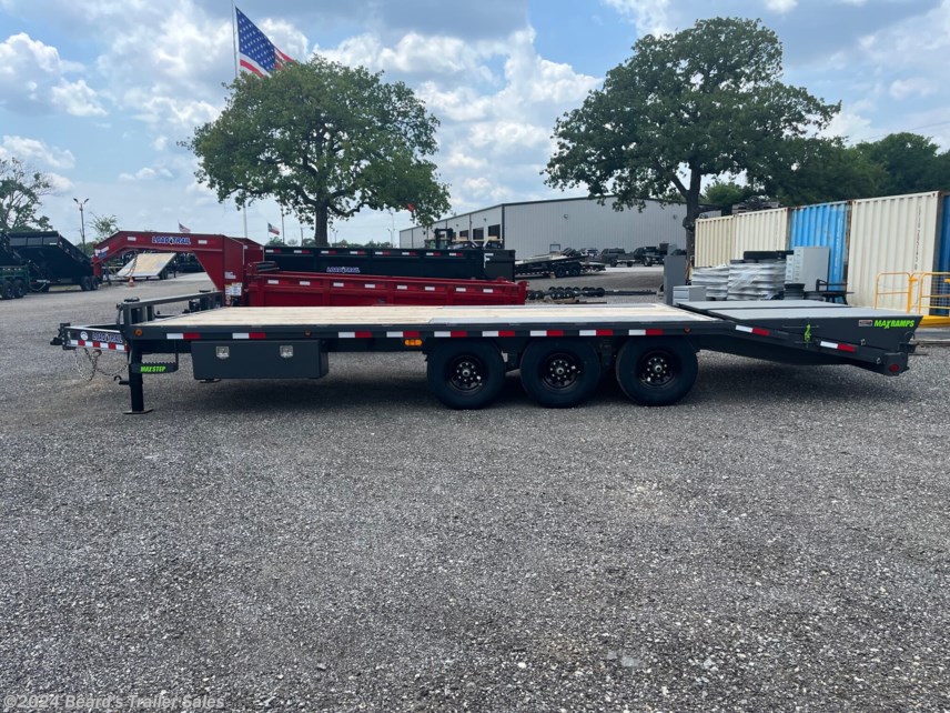 New 2023 Load Trail 102X24 Deckover available in Fort Worth, Texas