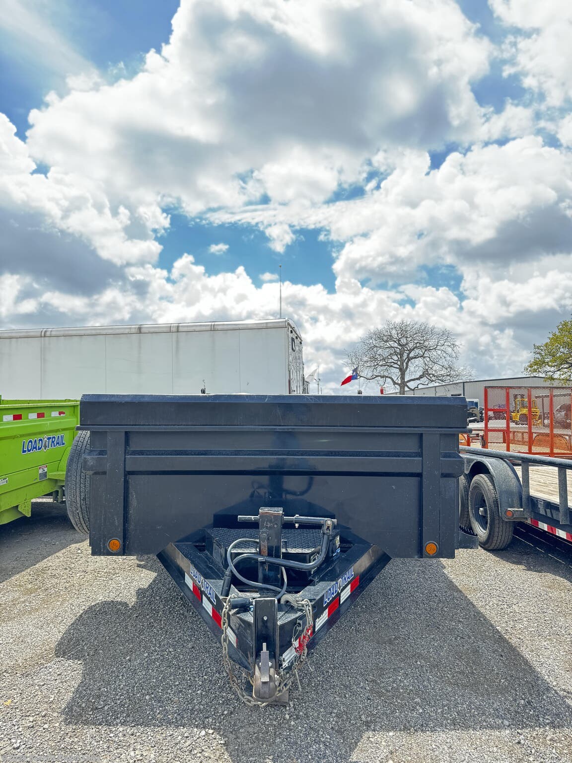 2021 Load Trail Dump 83X14 - Used Dump Trailer for sale by Beard's Trailer Sales in Fort Worth, Texas