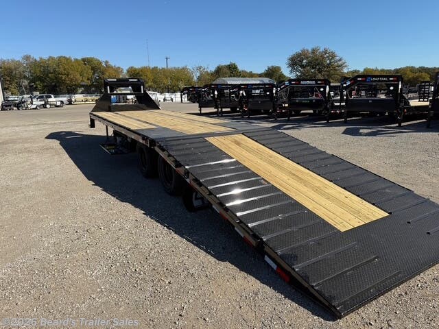 2026 GL 102 X 32 by Load Trail from Beard's Trailer Sales in Fort Worth, Texas