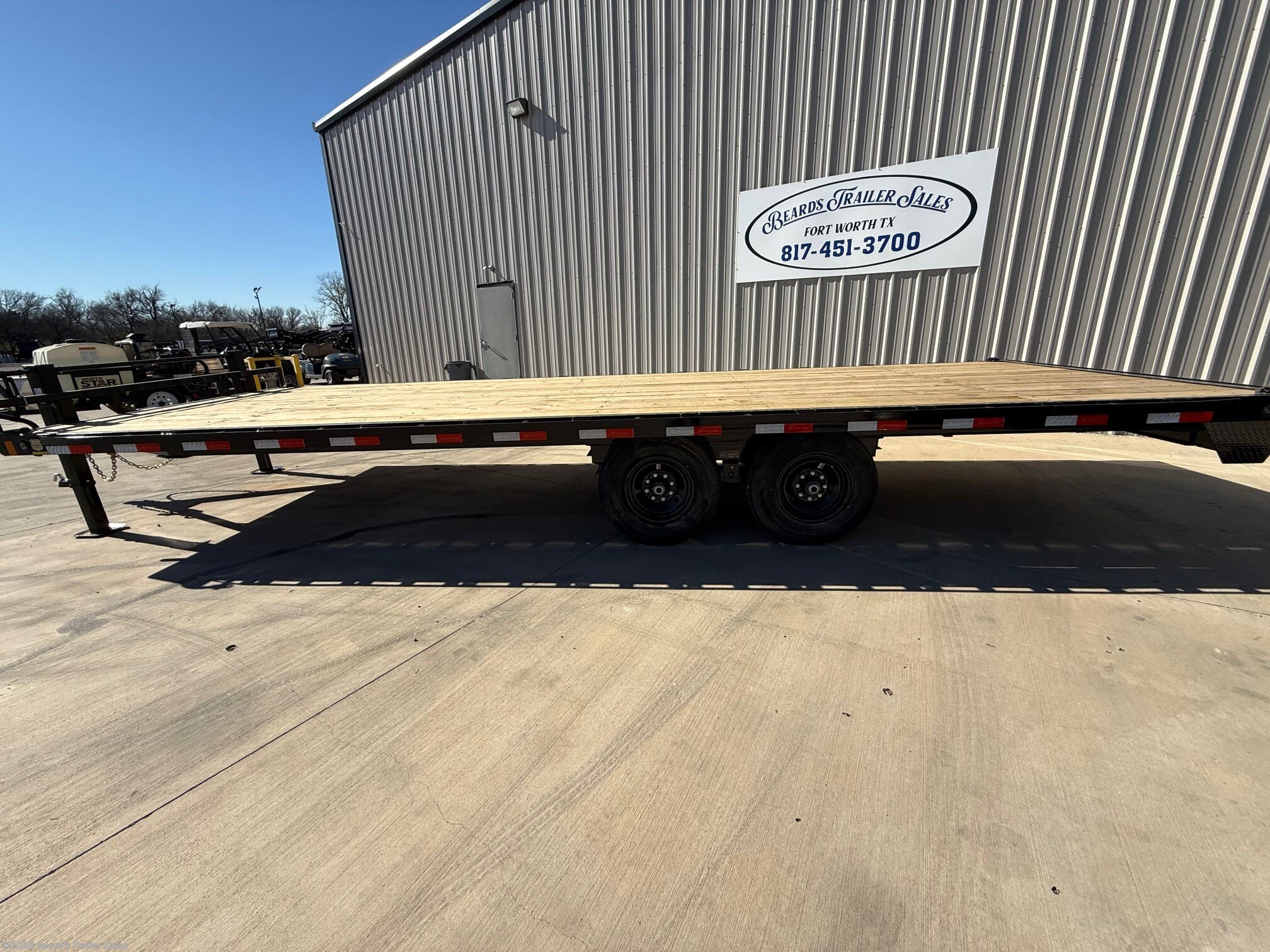2025 Load Trail DK 102X24 - 14K - New Deckover/Flat Deck Trailer for sale by Beard's Trailer Sales in Fort Worth, Texas
