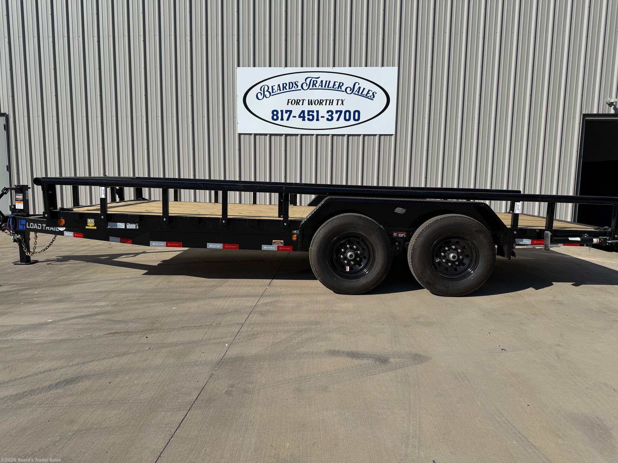 2026 Load Trail CS 83 X 18 - 14K - New Equipment Trailer for sale by Beard's Trailer Sales in Fort Worth, Texas