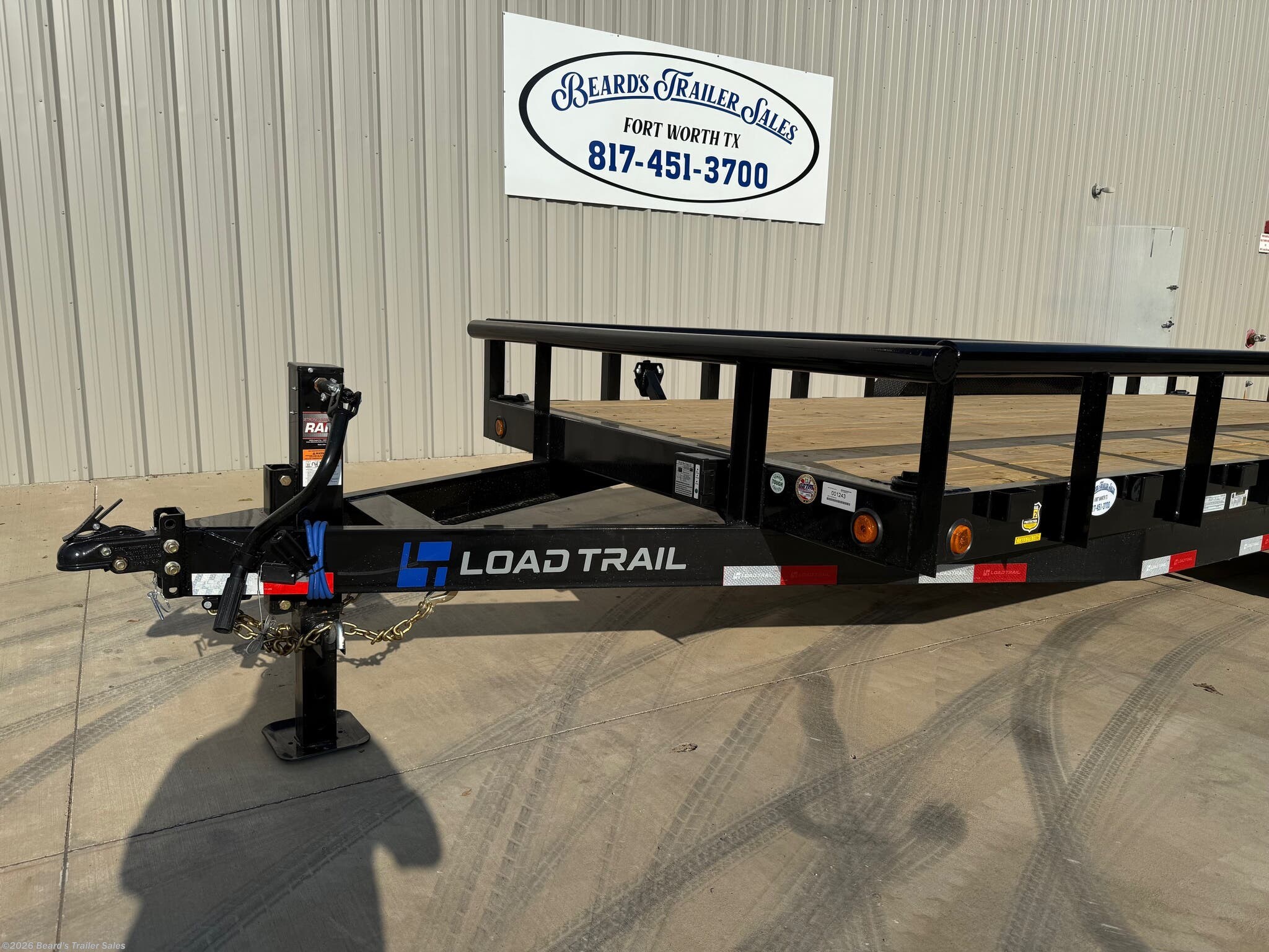 2026 Load Trail CS 83 X 18 - 14K - New Equipment Trailer for sale by Beard's Trailer Sales in Fort Worth, Texas