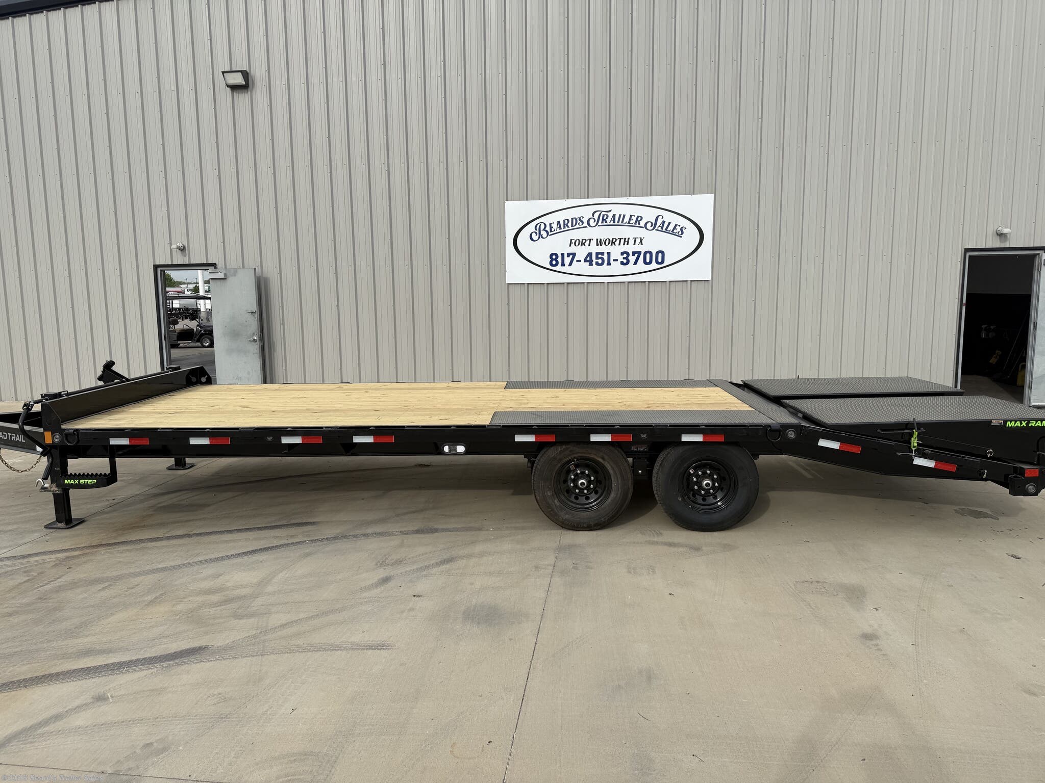 2027 PS 102 X 25 - 14K by Load Trail from Beard's Trailer Sales in Fort Worth, Texas